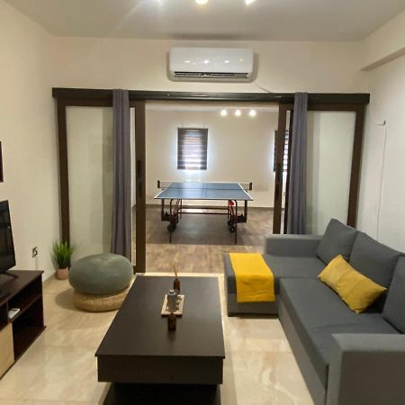 Philip Spacious Apartment Limassol Exterior photo