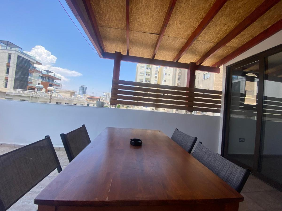 Philip Spacious Apartment Limassol Exterior photo