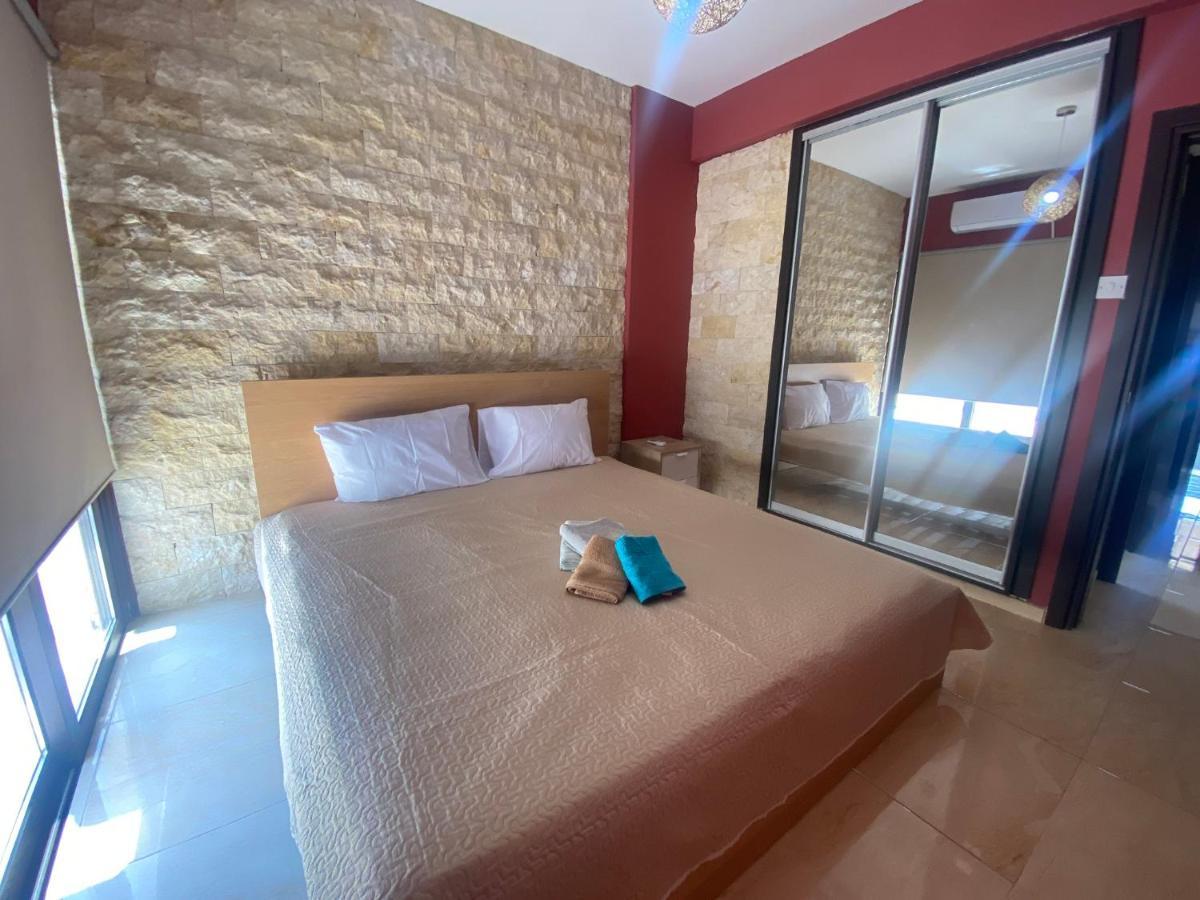 Philip Spacious Apartment Limassol Exterior photo